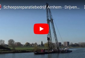 2020-11-04-arnhemspeil-drijvende-bok-nieuwehaven-misti-scheepsreparatiebedrijf-arnhem-video-edsptv